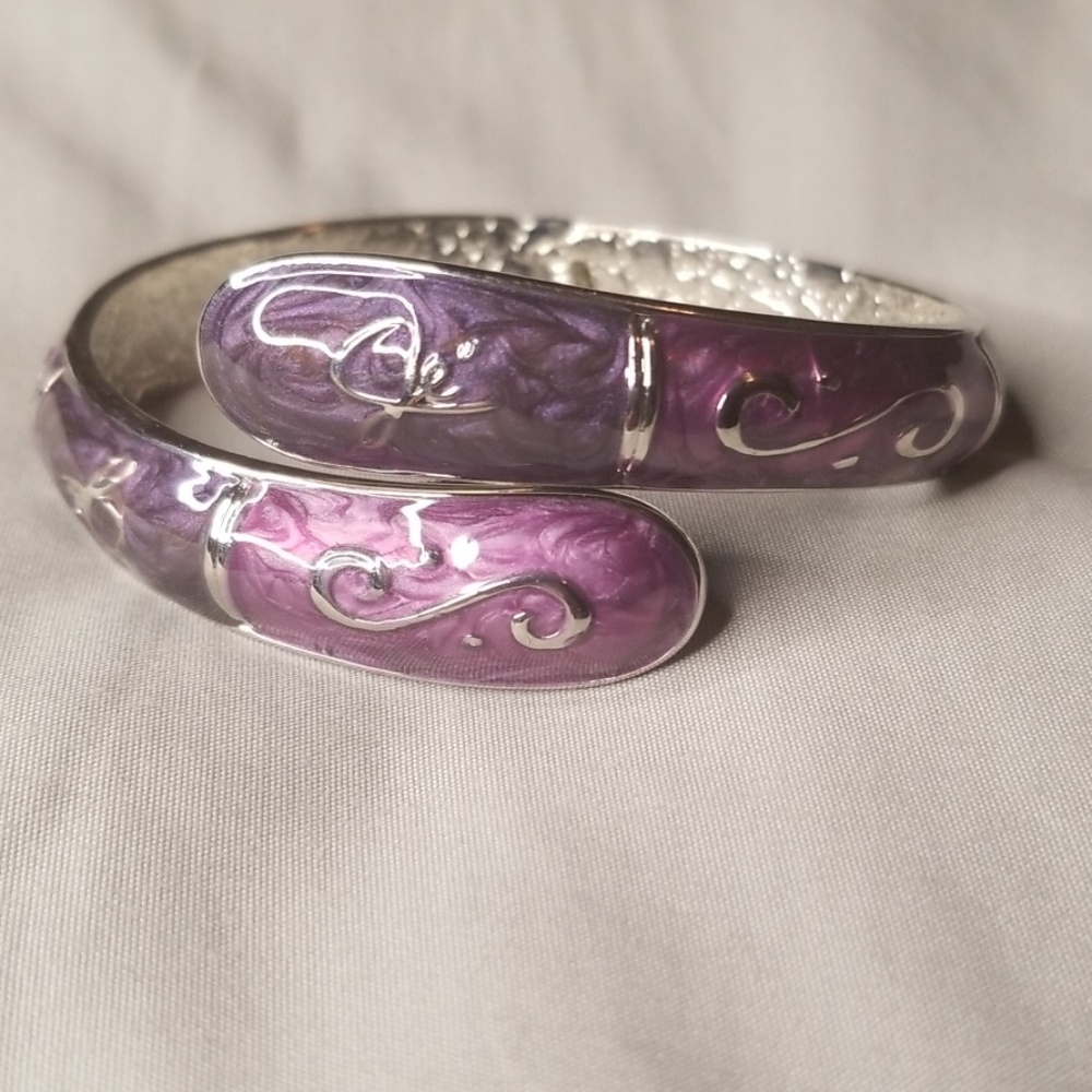 Brand New FUMI Violet Bangle/Pursehook